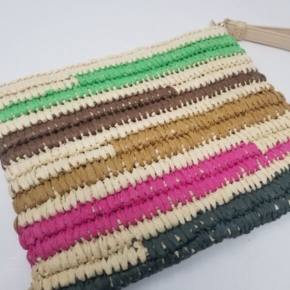 NWOT. Retro straw style wristlet bag. Multicolor rattan, straw. - Picture 3 of 10